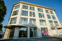 Motel One Graz Hotels in Waltendorf