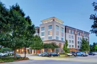 DoubleTree by Hilton Hotel Baton Rouge - parking