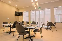 The Park Lodge Hotel - Yolcu Alma/Bırakma Hizmetleri