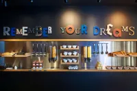 Hotel Campanile Paris 12 - Bercy Village - Morgenmad