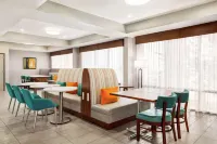 Hampton Inn Paris - breakfast