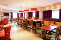 Hampton Inn by Hilton Torreon-Airport Galerias - sarapan