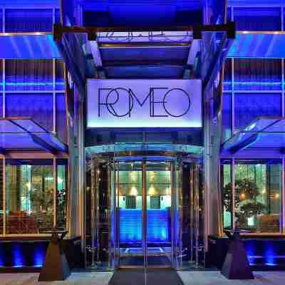 Romeo Napoli Hotel Exterior