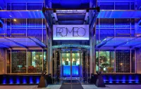 Romeo Napoli Các khách sạn gần Nouveau Theatre de Poche