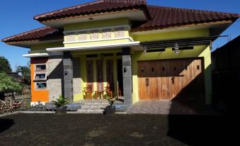 Villa Syarif Sukabumi
