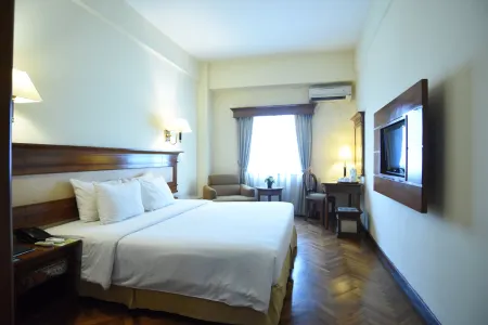 Mega Anggrek Hotel