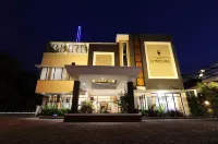 Lembasung Boutique Syariah Hotel のホテル