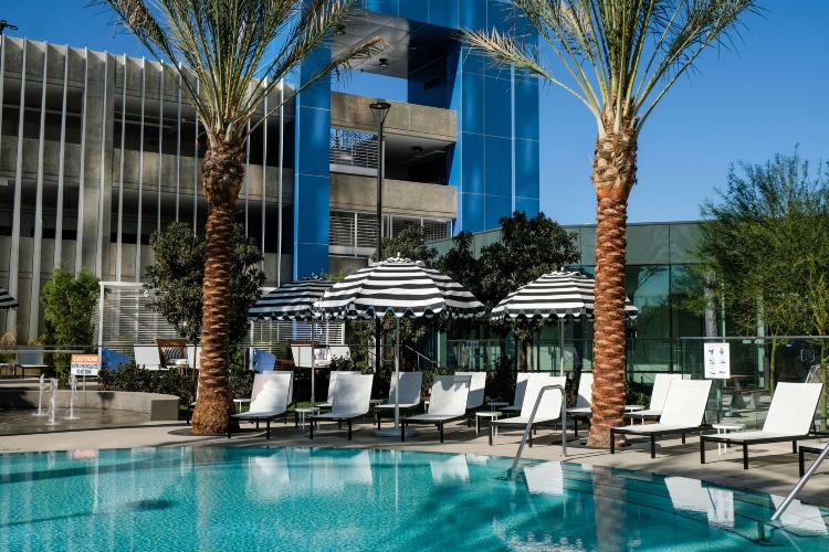 The Viv Hotel, Anaheim, a Tribute Portfolio™ Hotel - Official Website