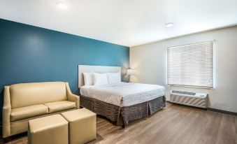 WoodSpring Suites Merrillville