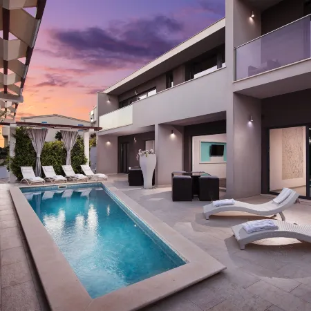 Villa Martinis