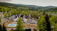 Green Apartments - Pools