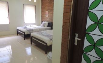 Srikayah Syariah by Ndalem Beong