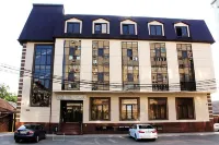 Avrora Hotel - breakfast