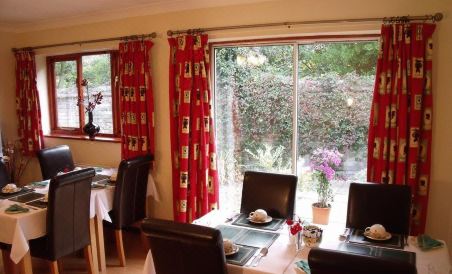 Home from Home Guest House - Housity