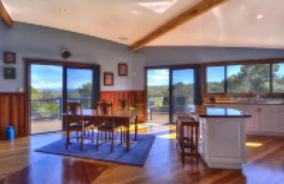 瑪雅吉塔納〜俯瞰高爾夫球場度假屋