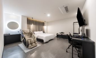 Anyang Beomgye Hotel Box