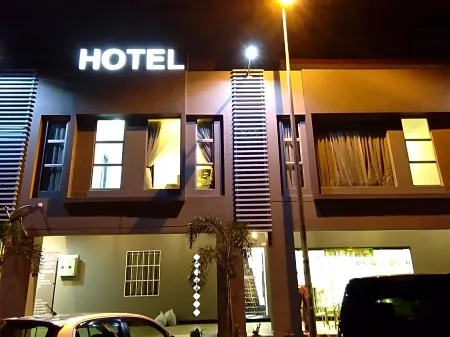 Pi Grand Hotel