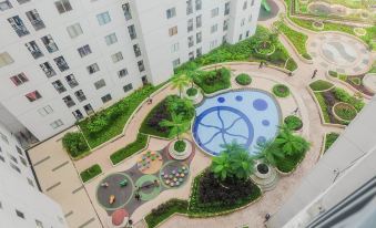 Stylish and Modern 2Br Bassura City Apartment by Travelio