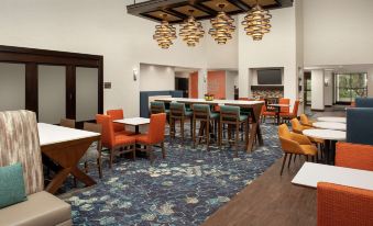 Hampton Inn & Suites Alpharetta