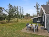 "Vaska" - 550m from the Sea Hotels in Lokken