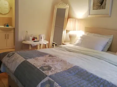 The Vee Guest Accommodation Hotels in Уотерфорд
