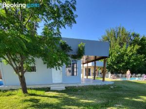 Posada y Cabanas "Finca El Rincon de Lunlunta"