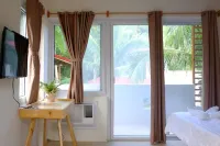 Kahanamoku Bed & Breakfast Hotel berhampiran White Beach