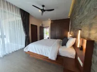 Siri Thai Lodges