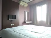 Kamarku Hotels in South Cimahi