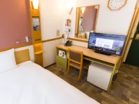 Toyoko Inn Yokohama Tsurumi Eki Higashi Guchi Hotel di Tsurumi Ward