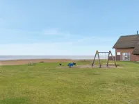 "Perttu" - 3.5km from the Sea