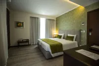Santa Cruz Village Hotel - 4-Star