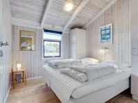 "Bertie" - 700m from the Sea