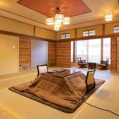 行者の宿 角甚 温泉旅館 Rooms