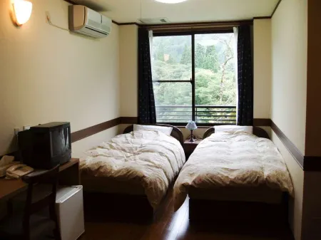 Iimikan Yoshine Отели рядом с достопримечательностью «Kanda house»