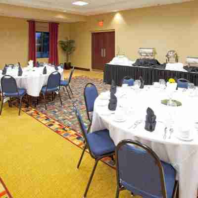 Holiday Inn & Suites Stockbridge/Atlanta I-75 Dining/Meeting Rooms