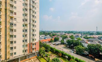 Homey and Compact 2Br Cibubur Village Apartment