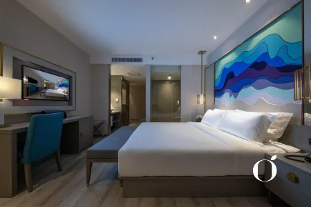 Orange Hotel (Nanchang Honggutan Tongluowan Plaza)