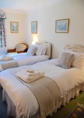 Newburgh House Bed & Breakfast Hotel di Wass