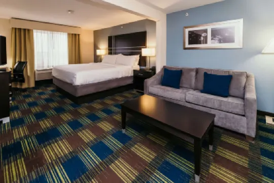 La Quinta Inn & Suites by Wyndham Ankeny IA / Des Moines IA 2402 SE Tones Dr., Ankeny, Io Hoteles en 