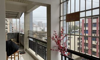 Hongjie Apartment (Yingfeng East Road)