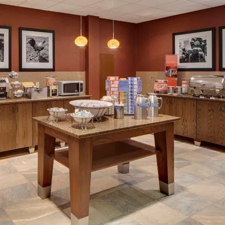 Hampton Inn Council Bluffs