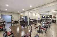Clarion Inn Kingman I-40 Route 66 - breakfast