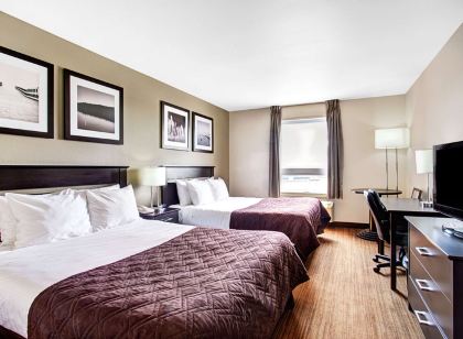 Super 8 by Wyndham Lachenaie/Terrebonne