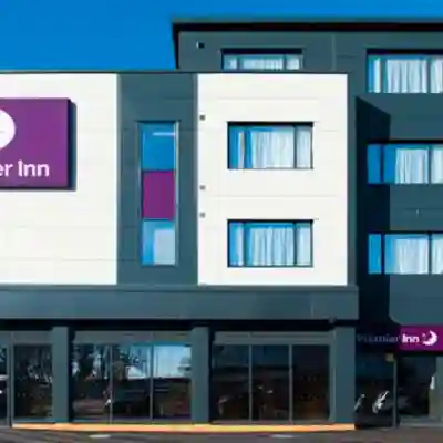 Premier Inn Ringwood Hotel Exterior