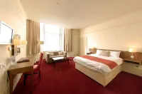 The Crown Hotel Hotels in Felliscliffe