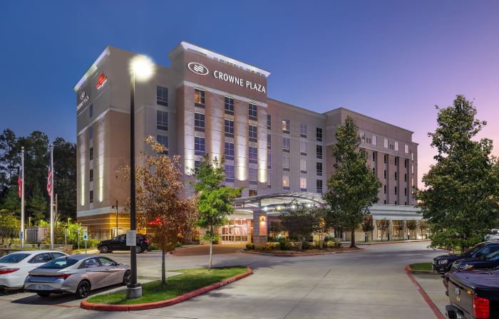 Crowne Plaza SHENANDOAH - WOODLANDS AREA by IHG