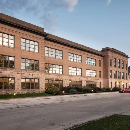 Hotel Grinnell Отели в г. Пауэшик