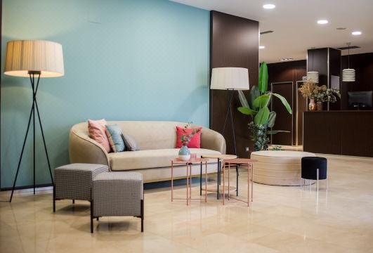 4. AZZ 팜플로나..