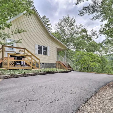 Watauga Lake Butler Retreat w/ Private Dock!